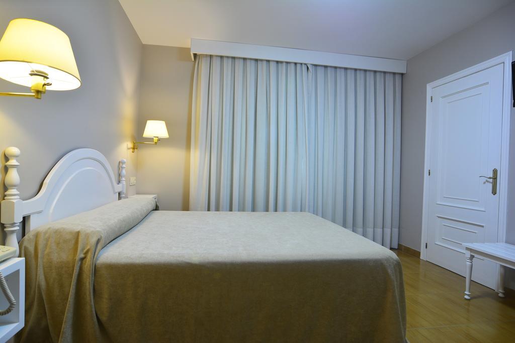 Hotel Jucamar Cangas do Morrazo Exterior foto