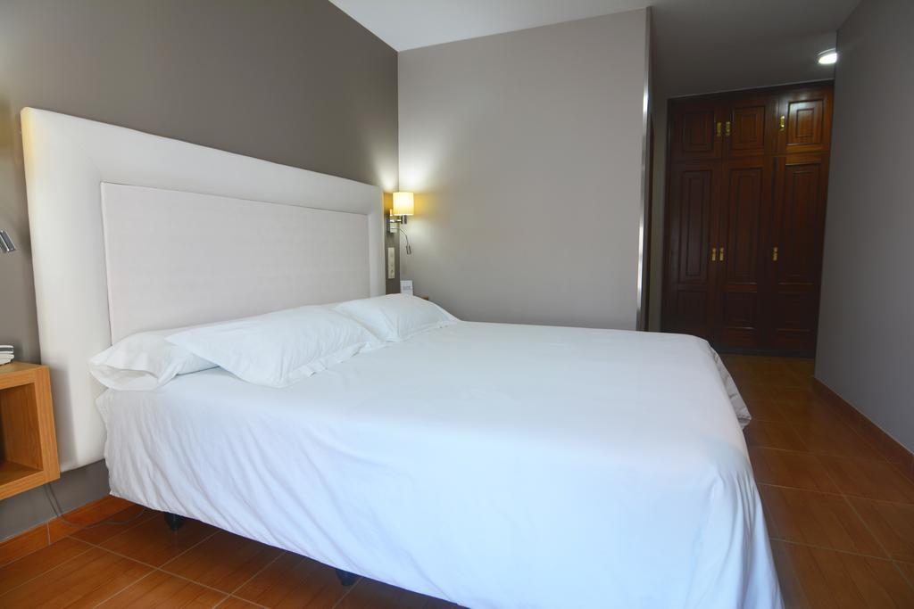 Hotel Jucamar Cangas do Morrazo Exterior foto